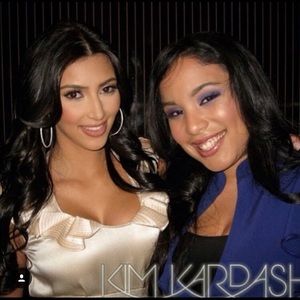 BLACK HALO RUFFLE SLEEVE DRESS (AS SEEN ON TYRA)